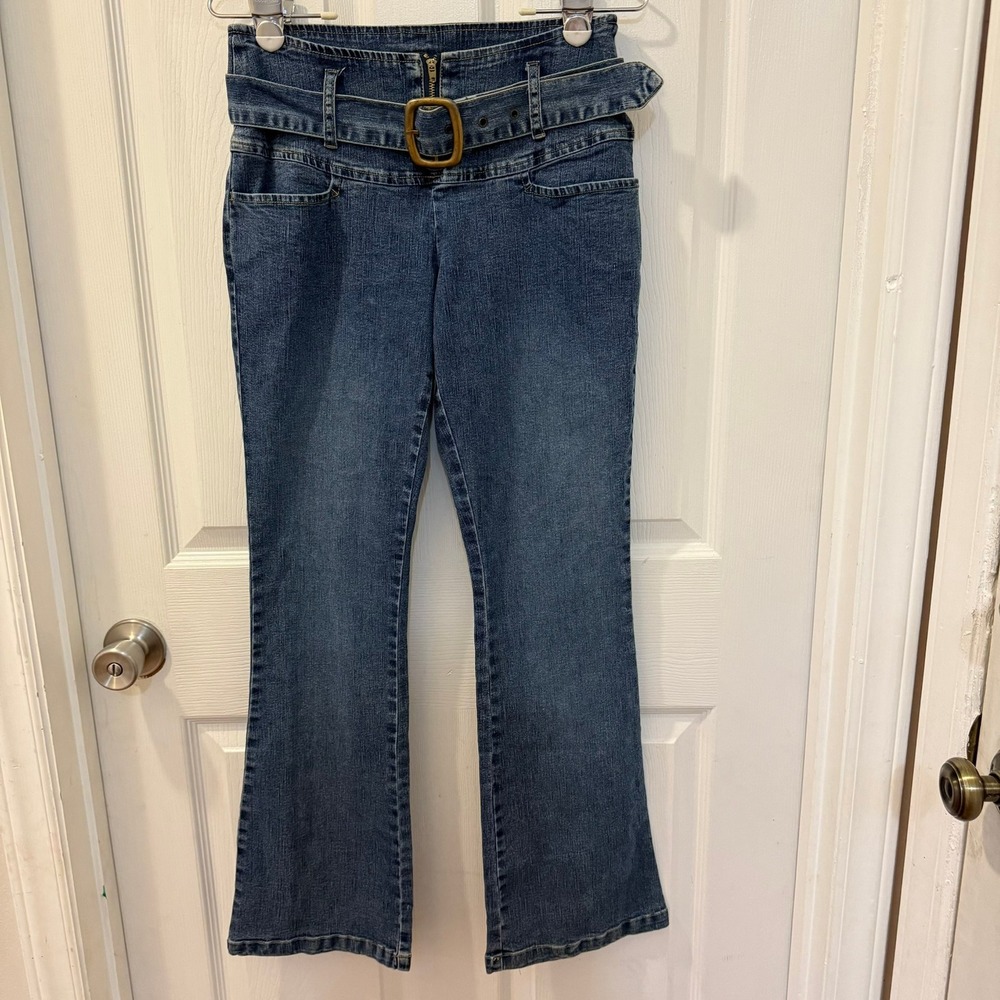 Vintage Y2K Jenada Mid-Rise Dark Wash Zipper Belted Jeans Flare Leg‎ Size 7/8